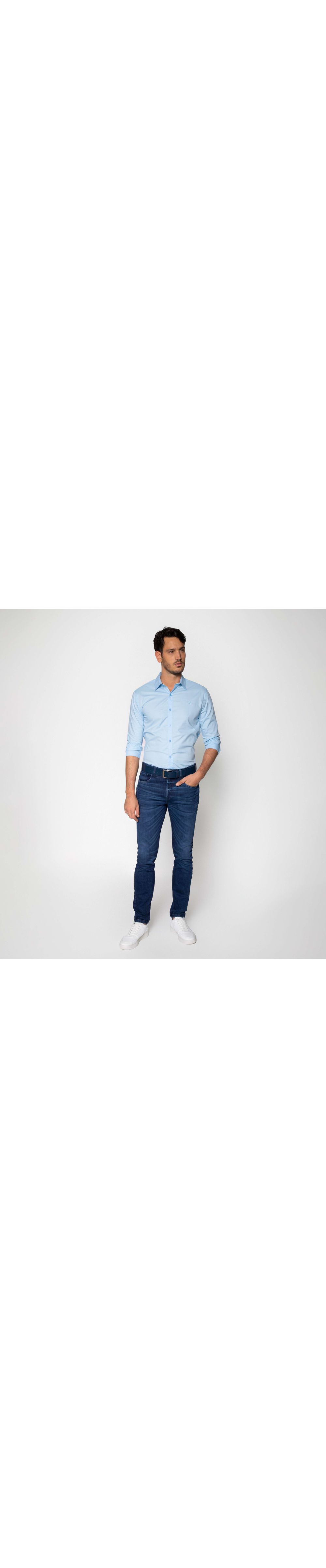 Camisa básica manga larga slim fit