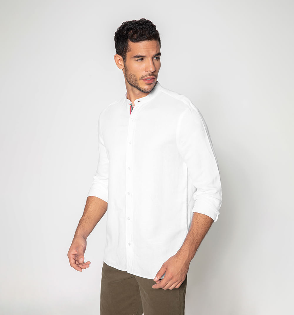 Camisa slim fit manga larga cuello nerú