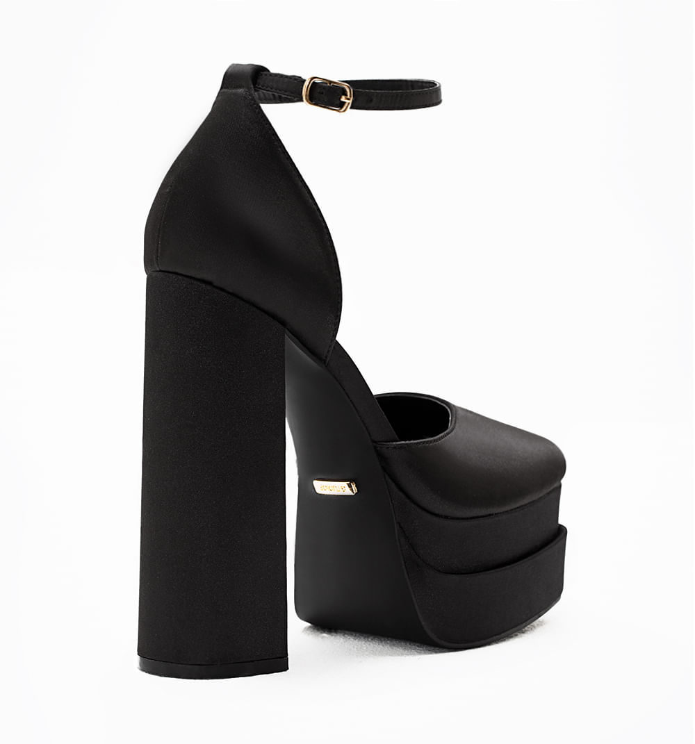 Zapato cerrado con plataforma