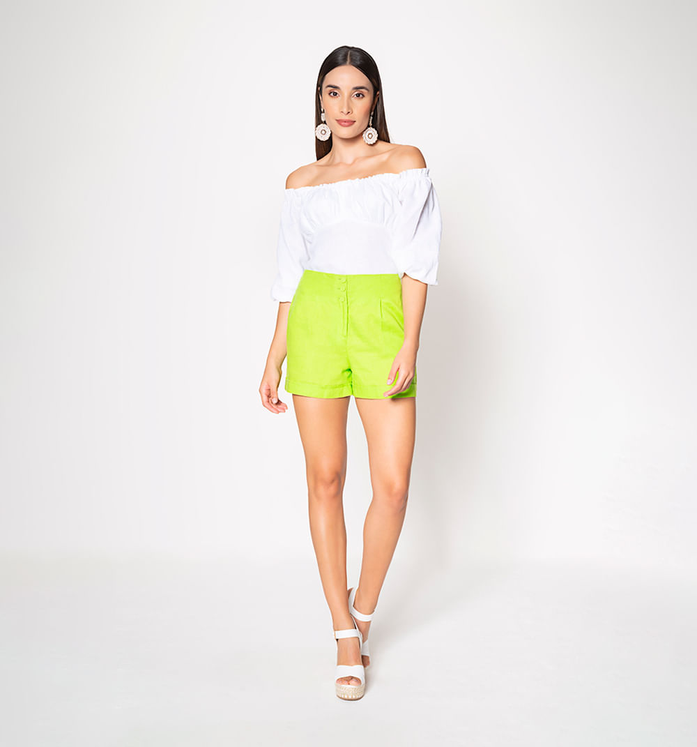 Short con pretina ancha y guardapolvo