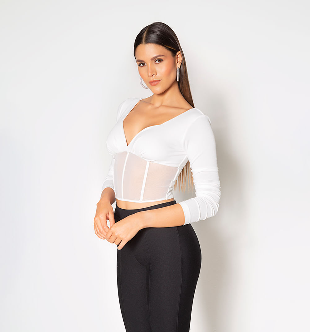 Blusa manga larga con varilla en delante