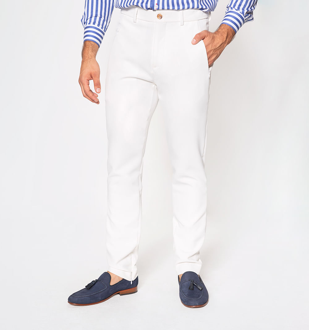 Pantalón tipo chino con cierre en bota