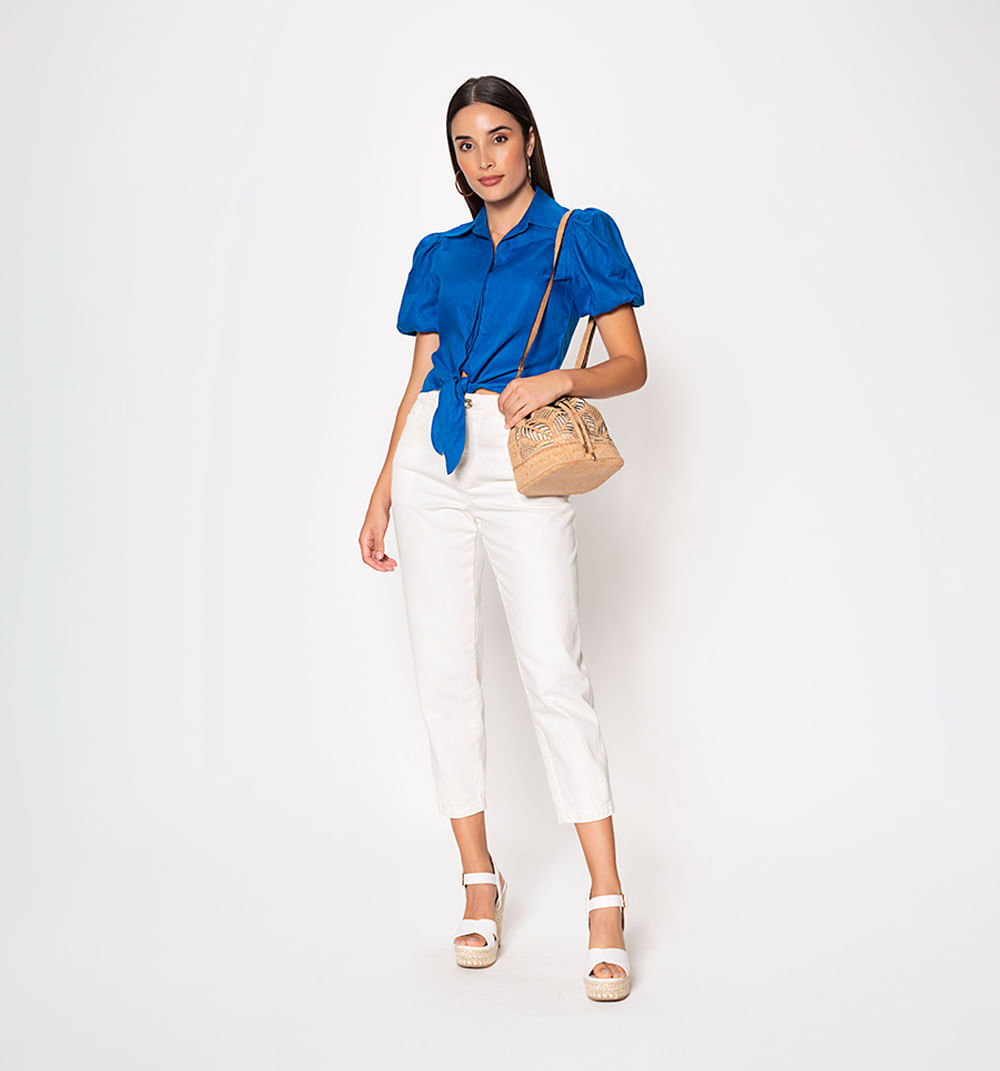 Blusa manga corta con volumen y anudado