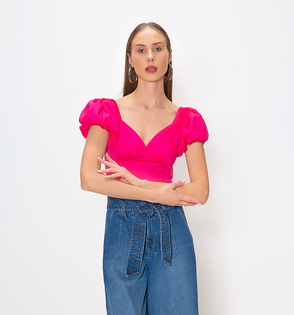 Blusa manga corta con alforzas en copas