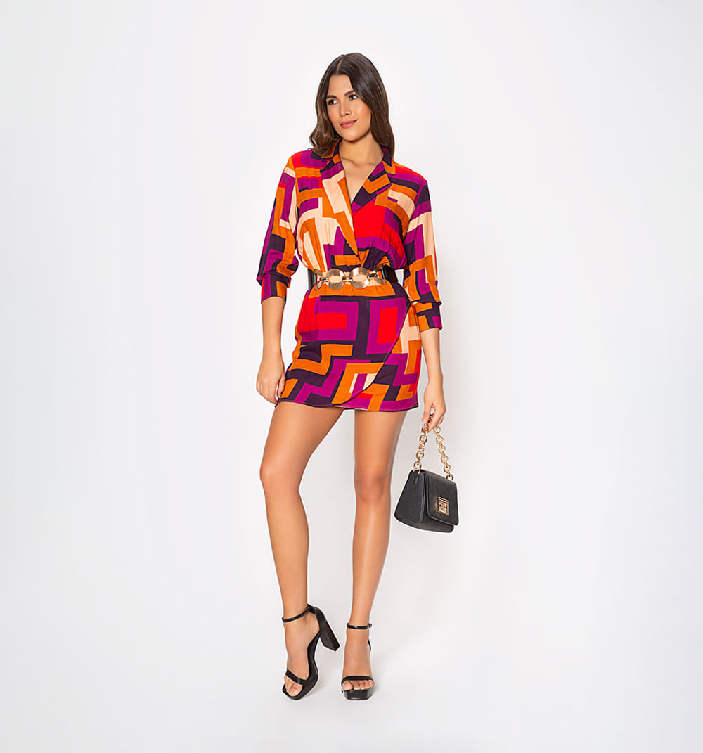 Vestido corto manga 3/4 con frente cruza