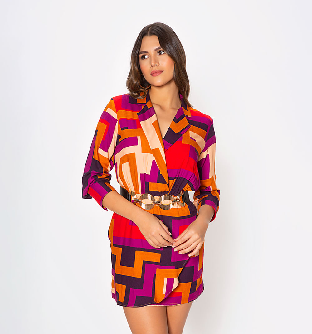 Vestido corto manga 3/4 con frente cruza