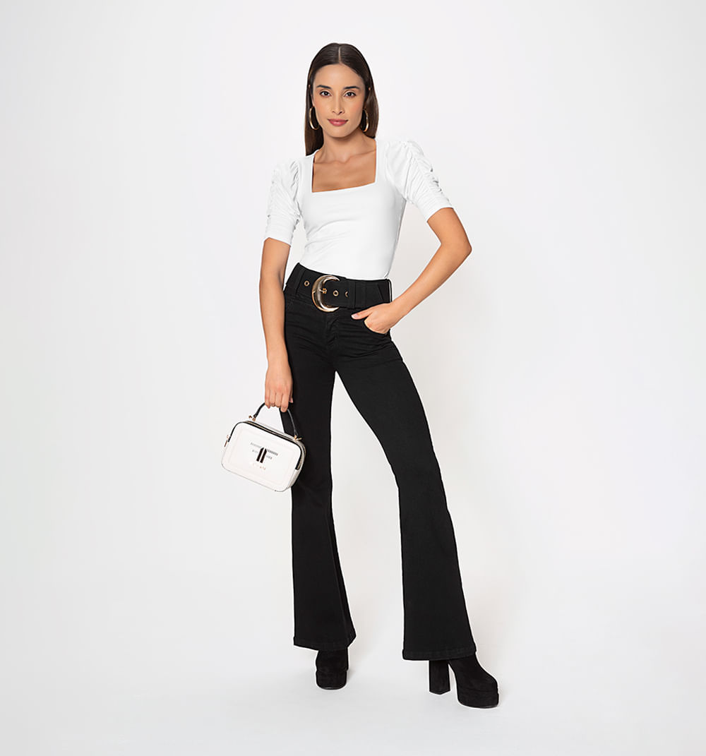 Jean campana tiro alto talle alto con ci