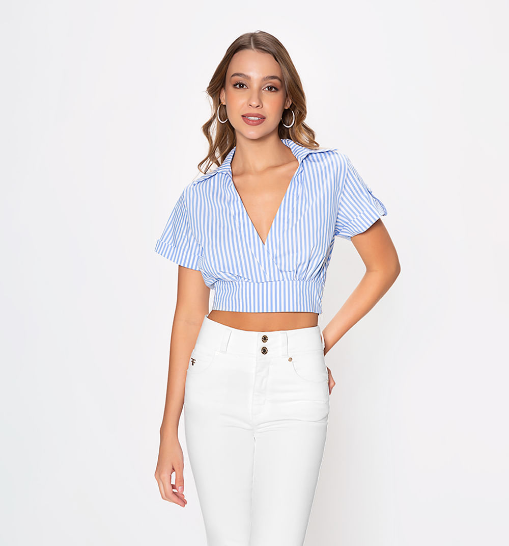 Blusa crop manga corta con guardapolvo y