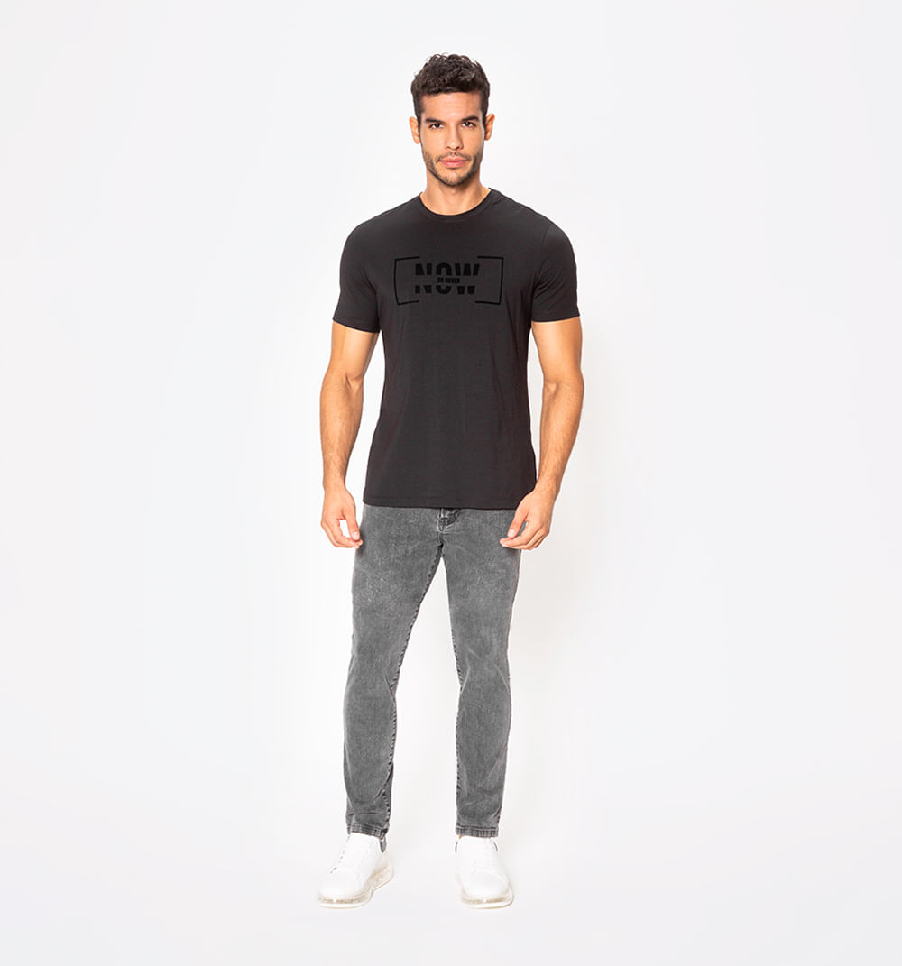 Camiseta con estampado en flock