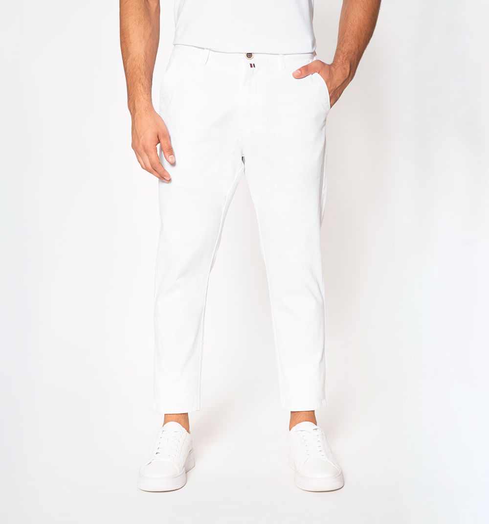Pantalón tipo chino slim fit