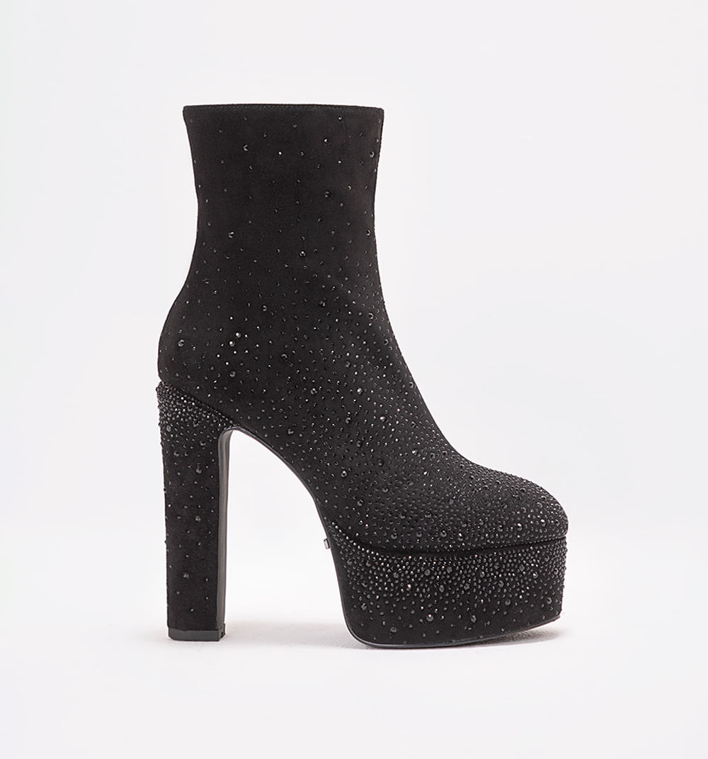 Bota cana media  en suede con hotfix y p