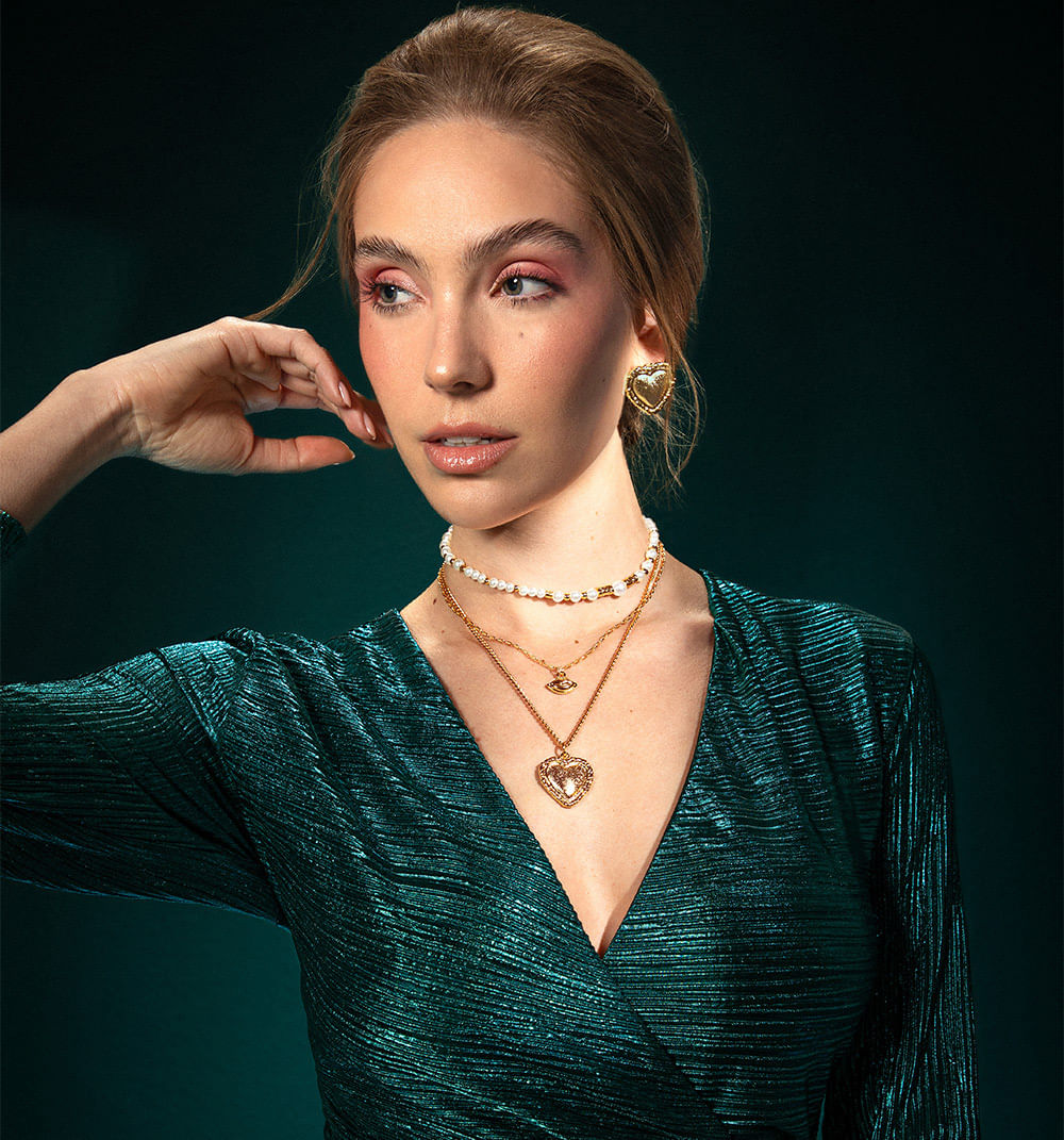 Set aretes y  collar  de perla ,corazone