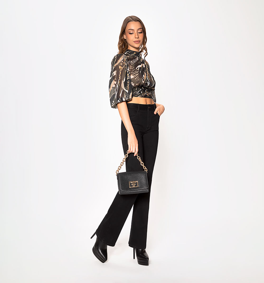 Blusa manga 3/4 cuello alto con pretina