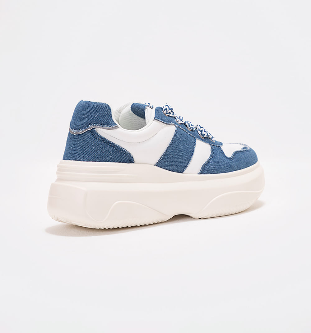 Tenis en denim con suela bicolor
