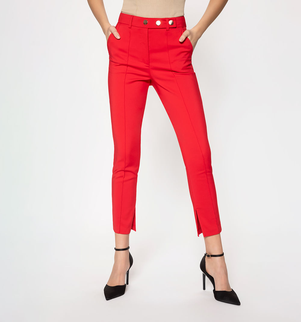 Pantalon tipo chino con abertura en bota