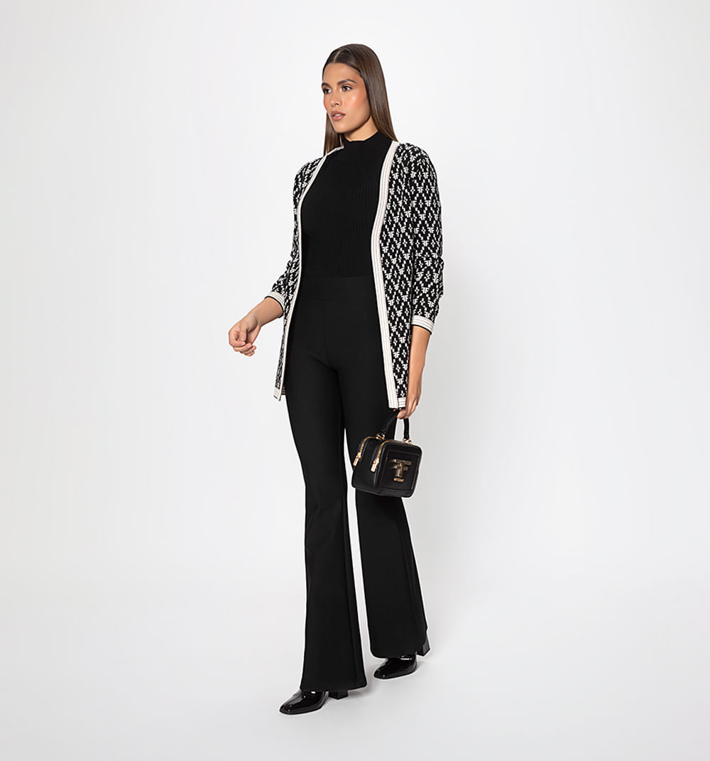 Sobretodo tejido en jacquard