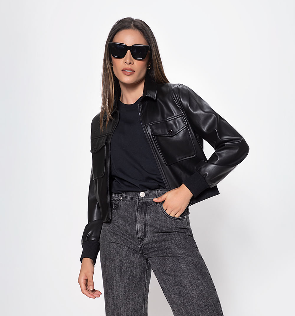Chaqueta bomber bolsillos frente