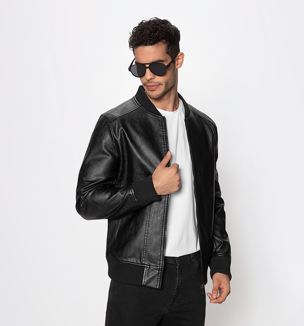 Chaqueta tipo bomber en pu