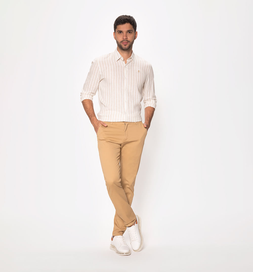 Pantalón tipo chino slim fit