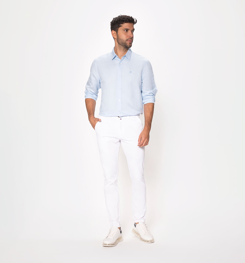 Pantalón tipo chino slim fit