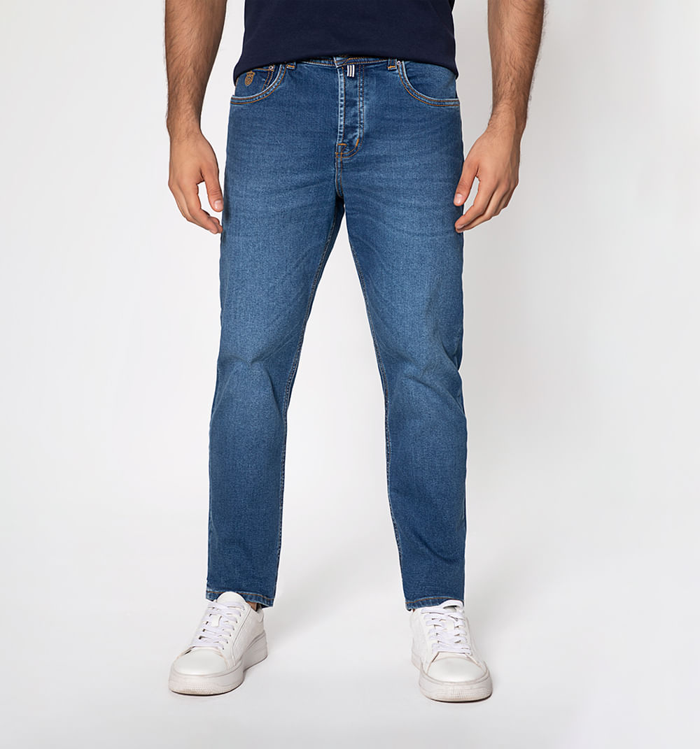 Jean premium regular fit con botonadura