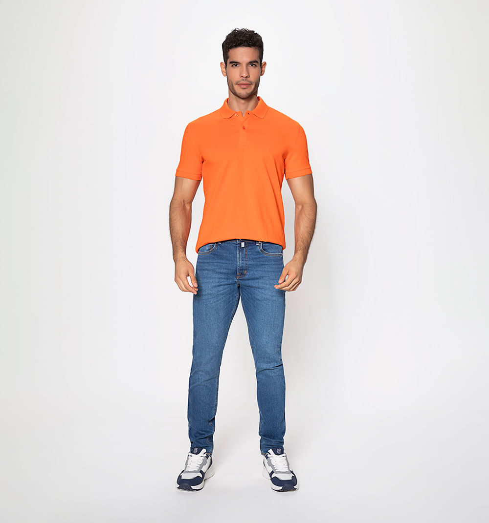 Jean premium slim fit con botonadura en