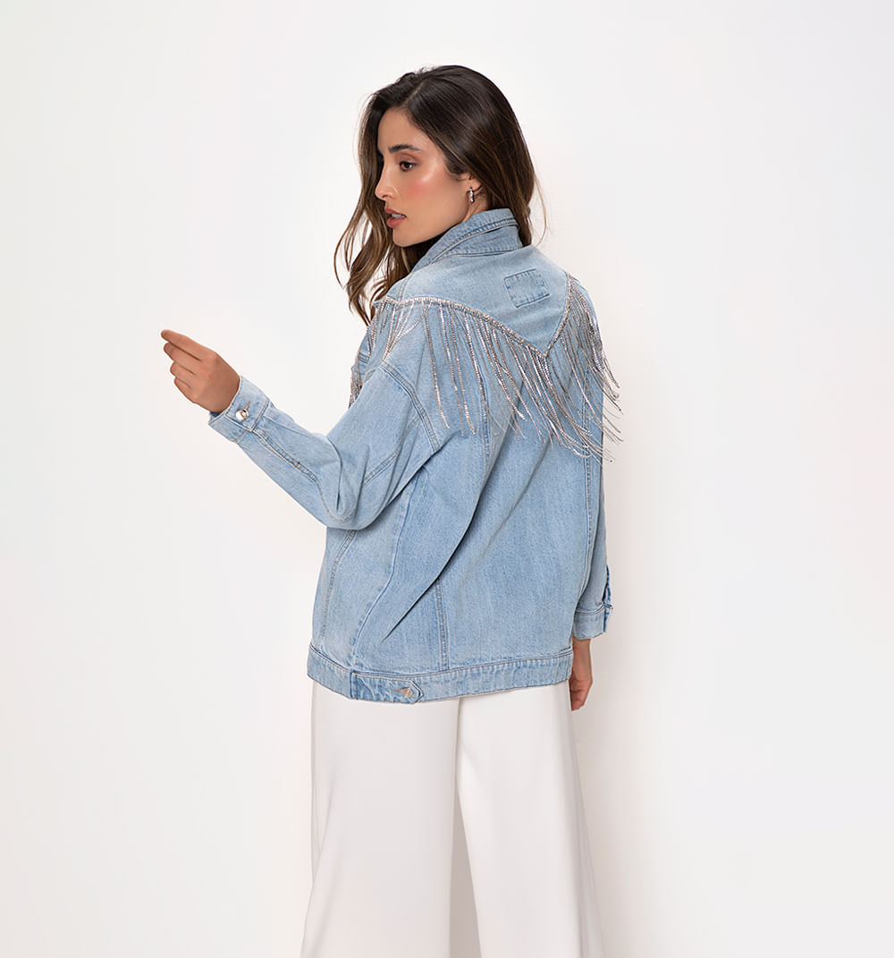 Chaqueta over size con cristales