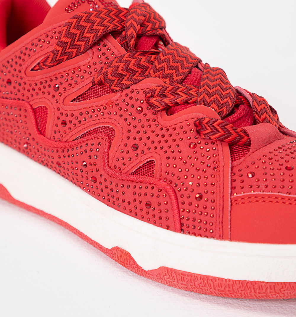 Teni capellada con hotfix y cordones anc