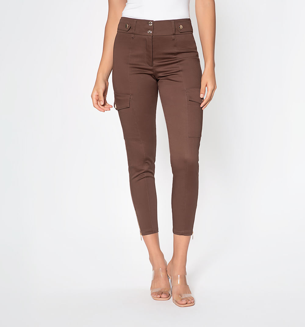 Pantalon tiro alto ajustado con detalle