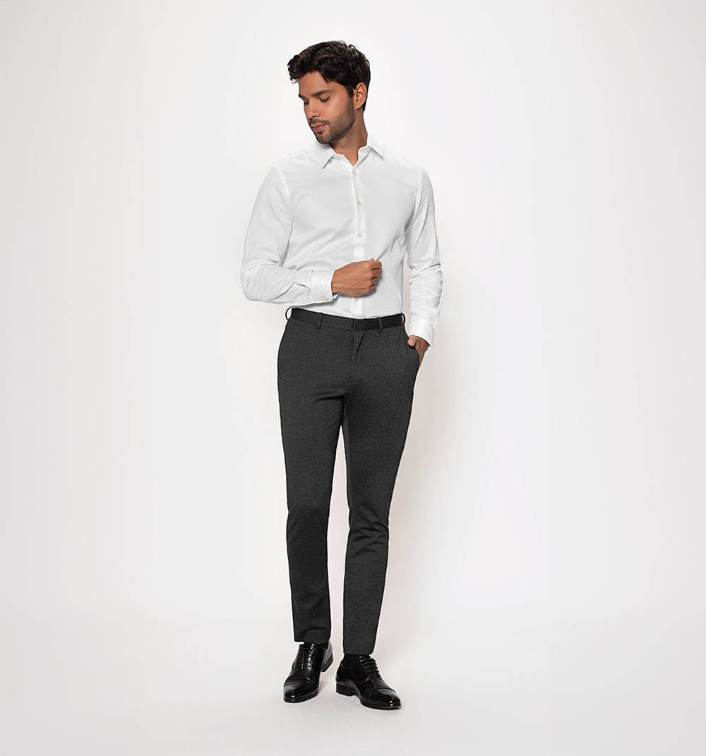 Pantalón slim fit tejido de punto