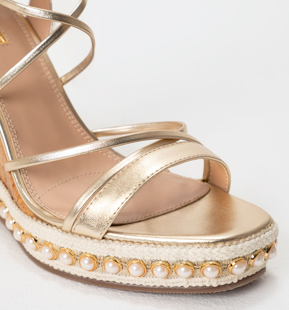 Sandalia plataforma corcho y accesorios