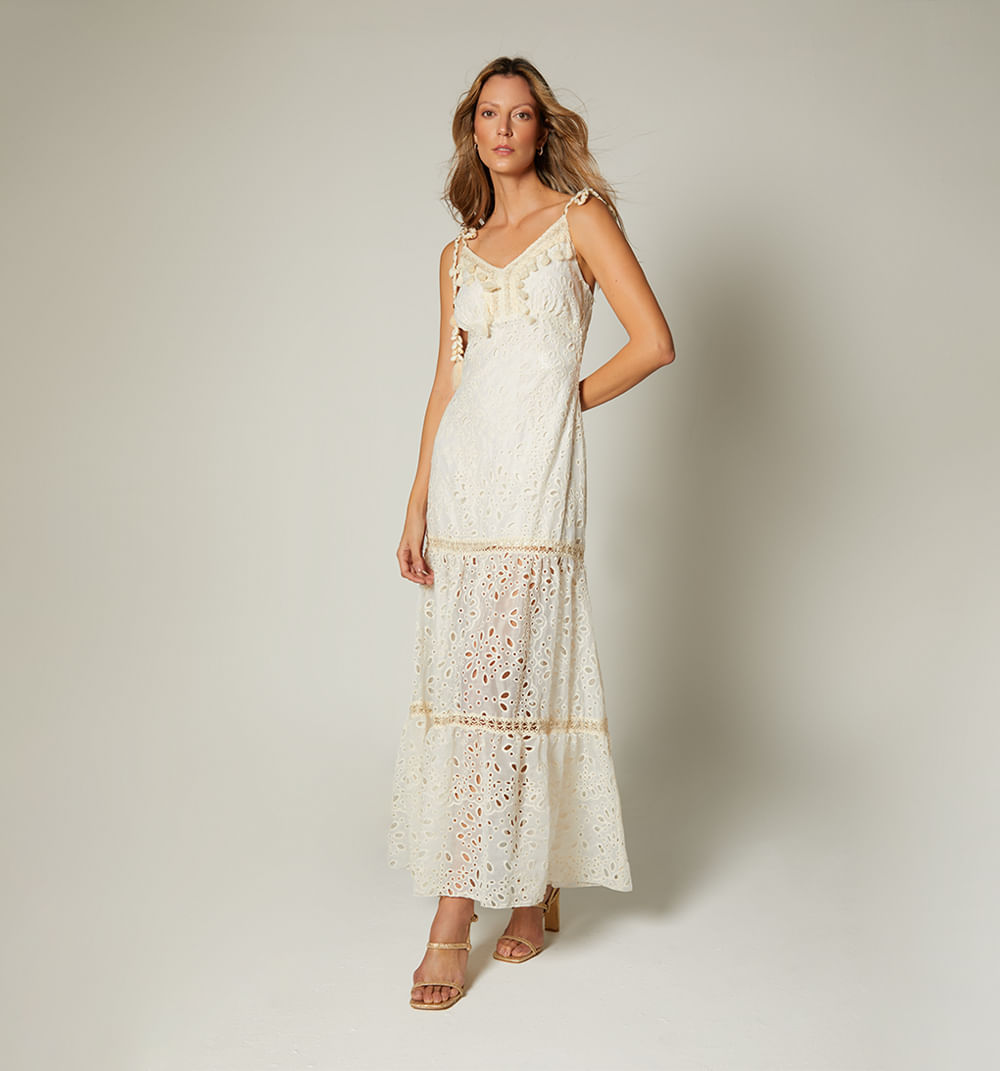 Vestido largo con copas de amarrar