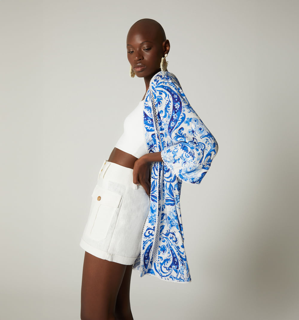 Sobretodo manga 3/4 con insumos