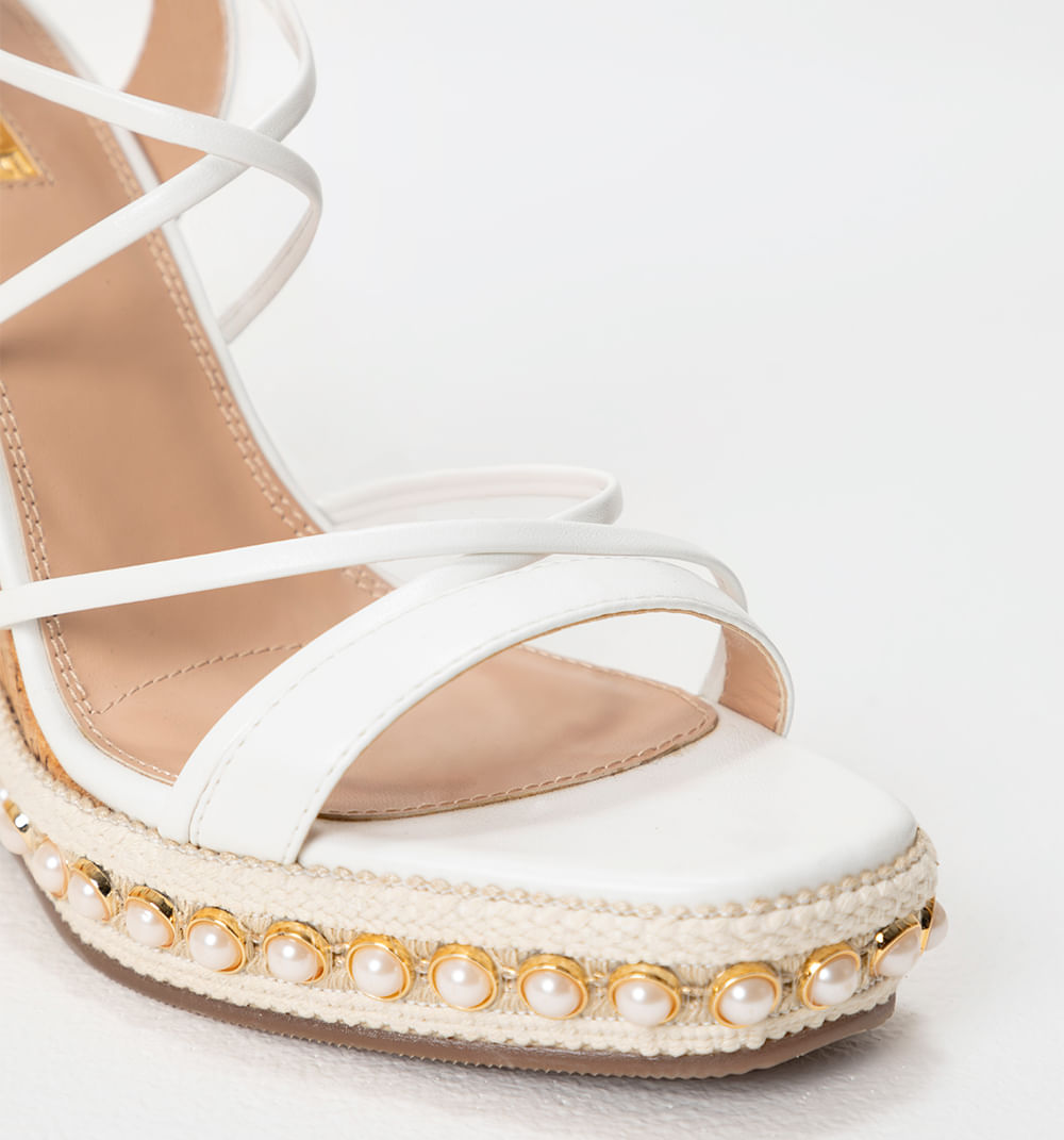 Sandalia plataforma corcho y accesorios