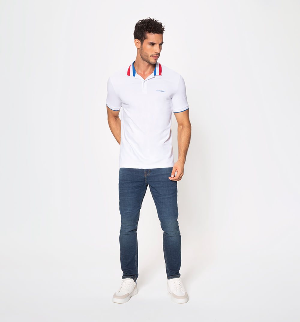 Polo contrate de cuello slim fit
