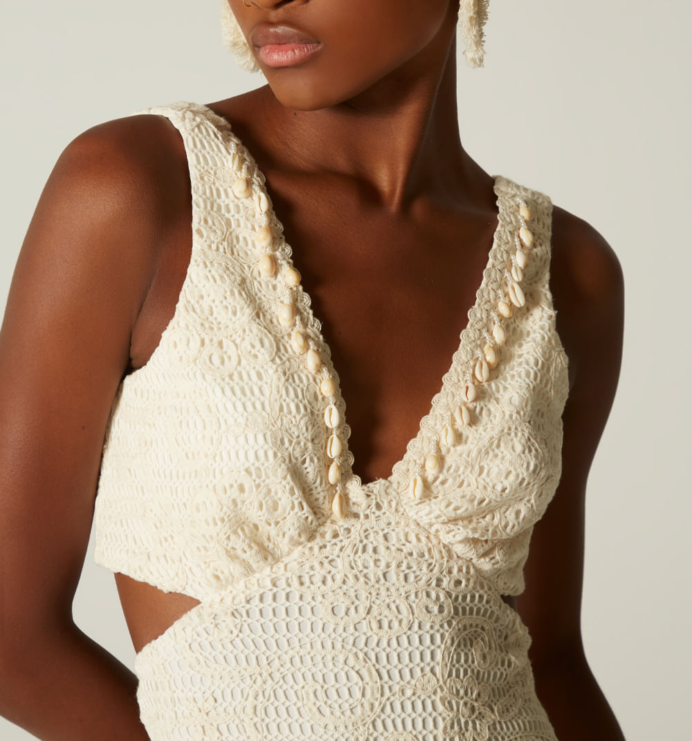 Vestido largo de amarre en espalda