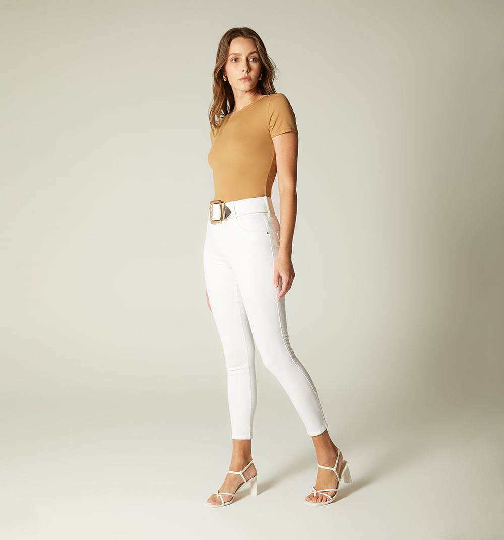 Jean skinny tiro alto, cinco bolsillos,