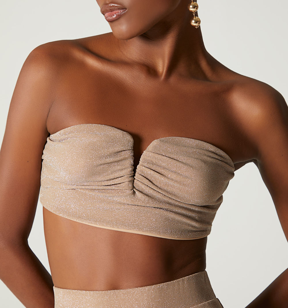 Blusa strapless con escote en v