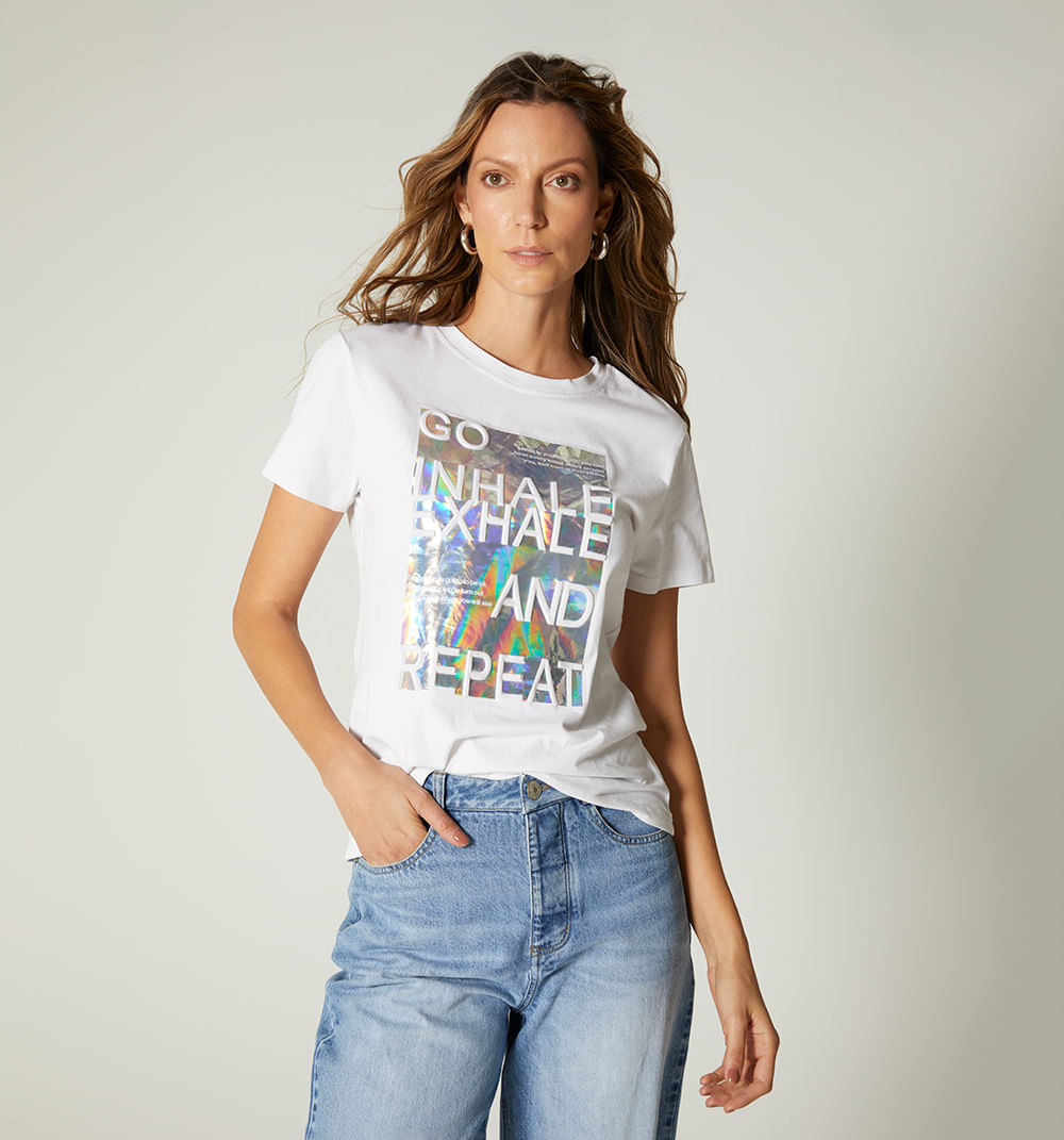 Camiseta estampado aplique color tornasol