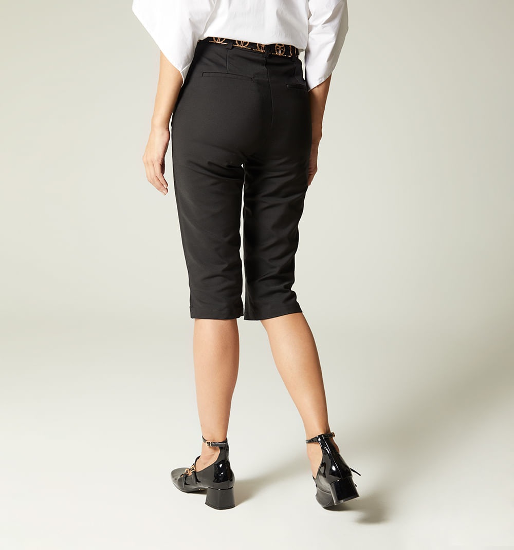 Pantalon tiro alto capri con correa