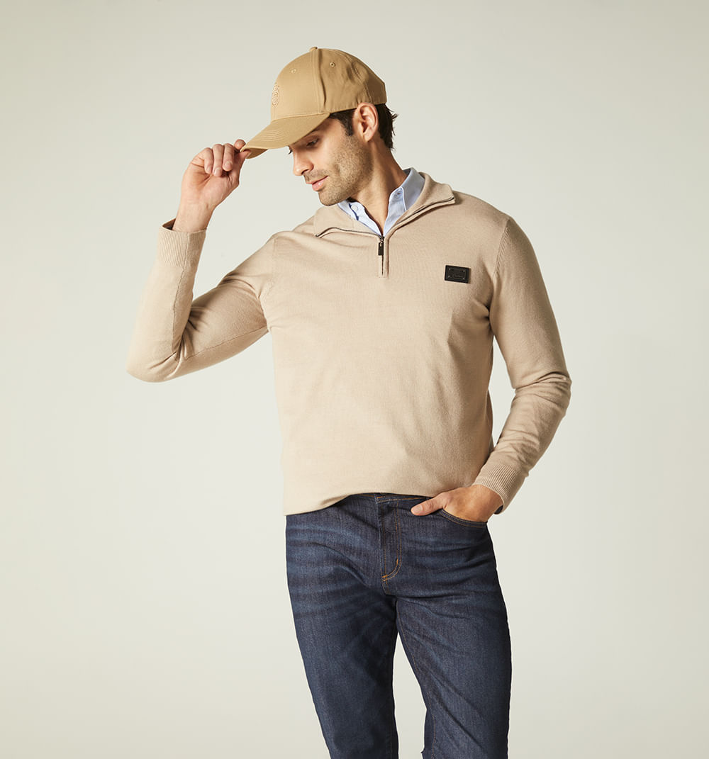 Buzo para hombre con placa cuello alto con cierre