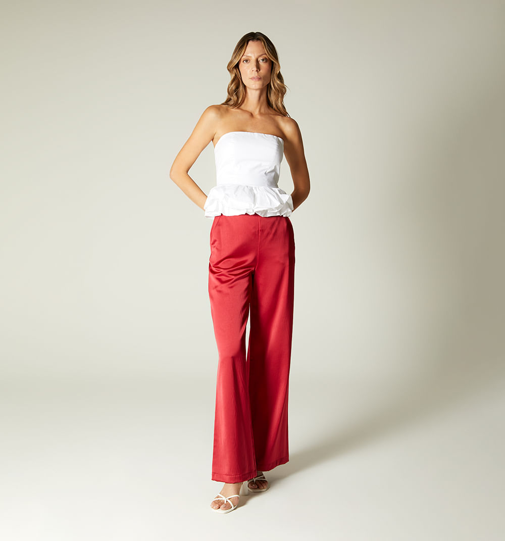 Straple con peplum