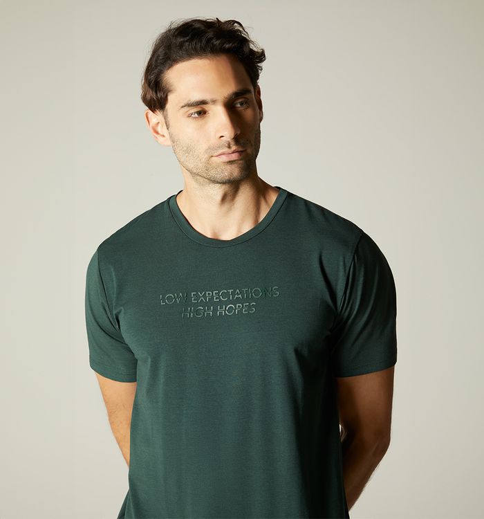 Camiseta con texto