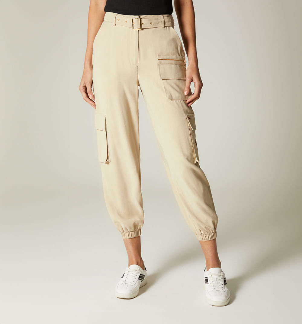 Pantalon cargo con cinturon