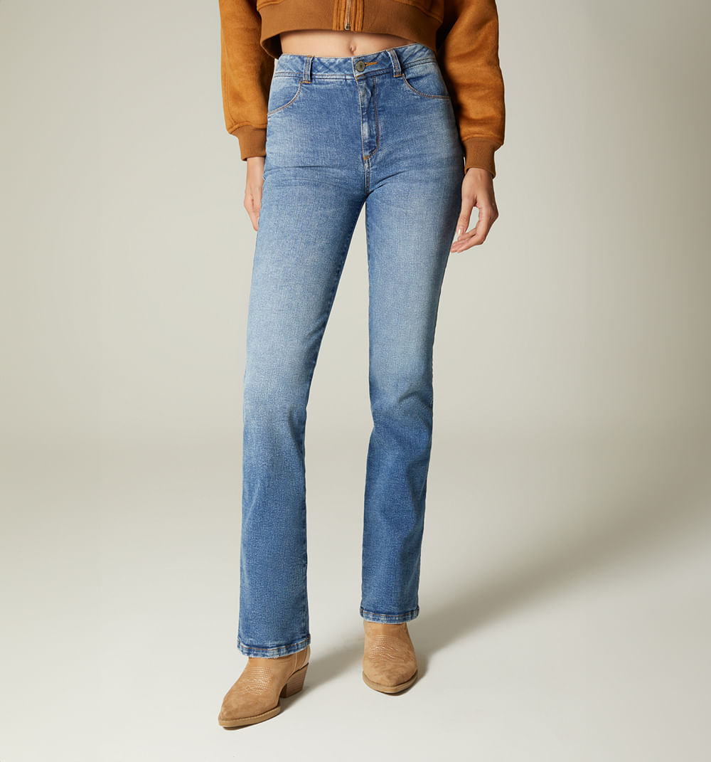 Jean bota recta tiro alto, cinco bolsillos, monroe, proceso medio