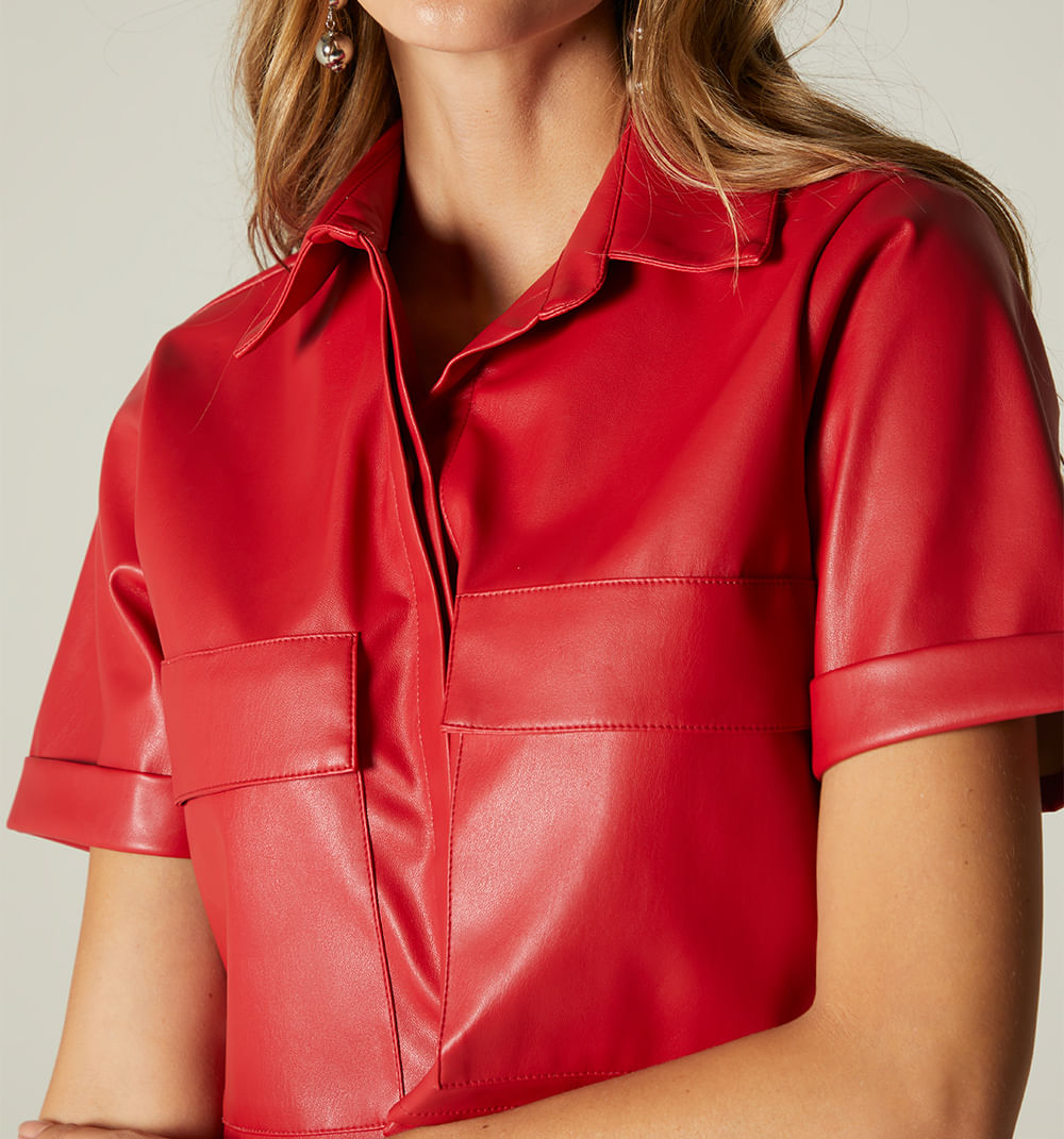Blusa boxy con bolsillos