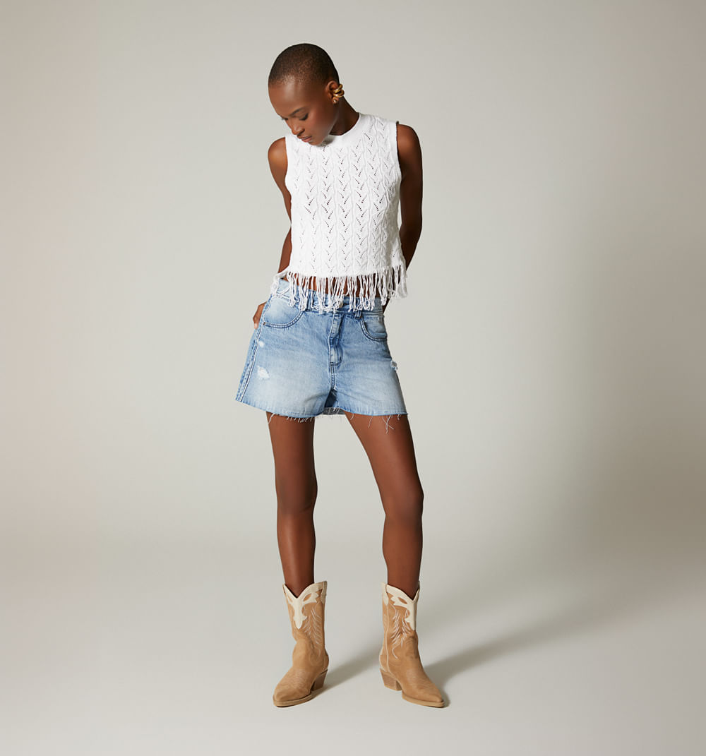 Short, cinco bolsillos, pieza sobrepuest