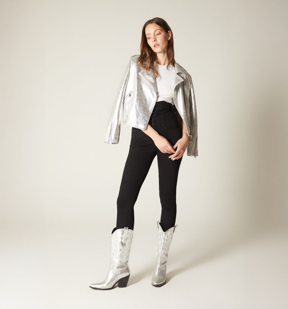 Jeggins talle alto, con cortes