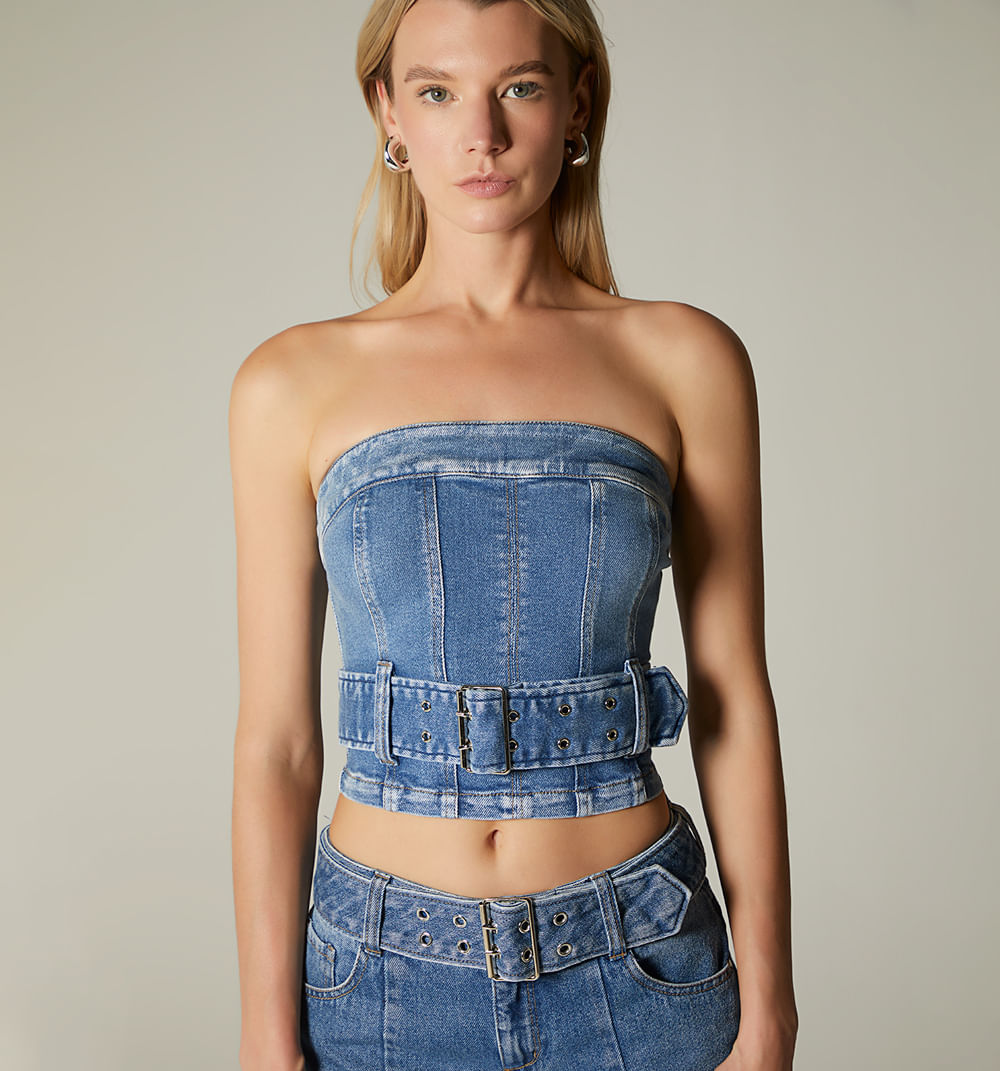 Blusa straple con cinturon en misma tela