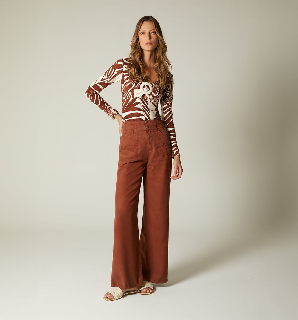 Blusa manga larga con hebilla